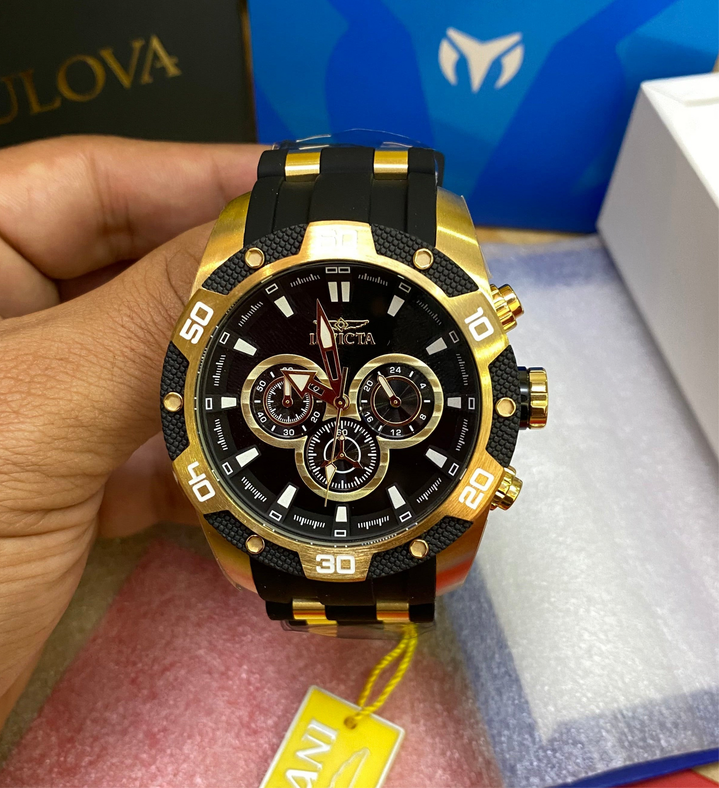 Reloj Invicta Speedway Scuba 25835