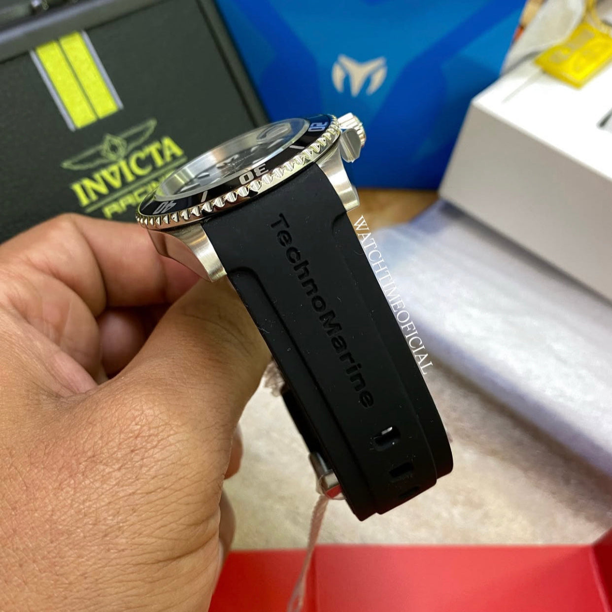 Reloj Technomarine Manta TM 220112