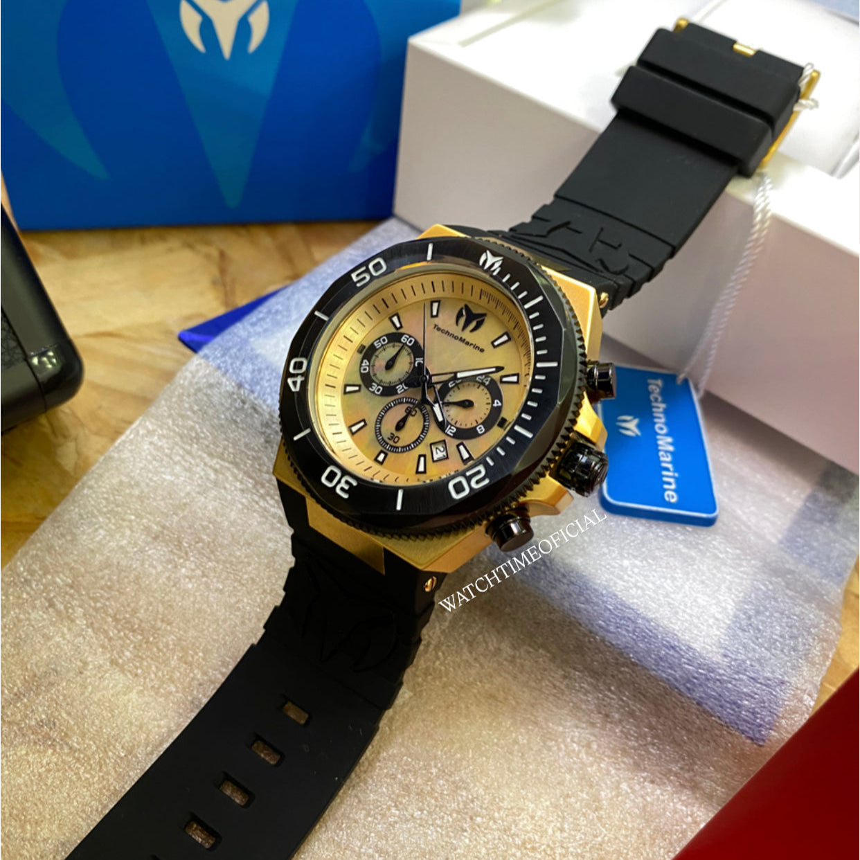 Reloj Technomarine Manta TM 222081