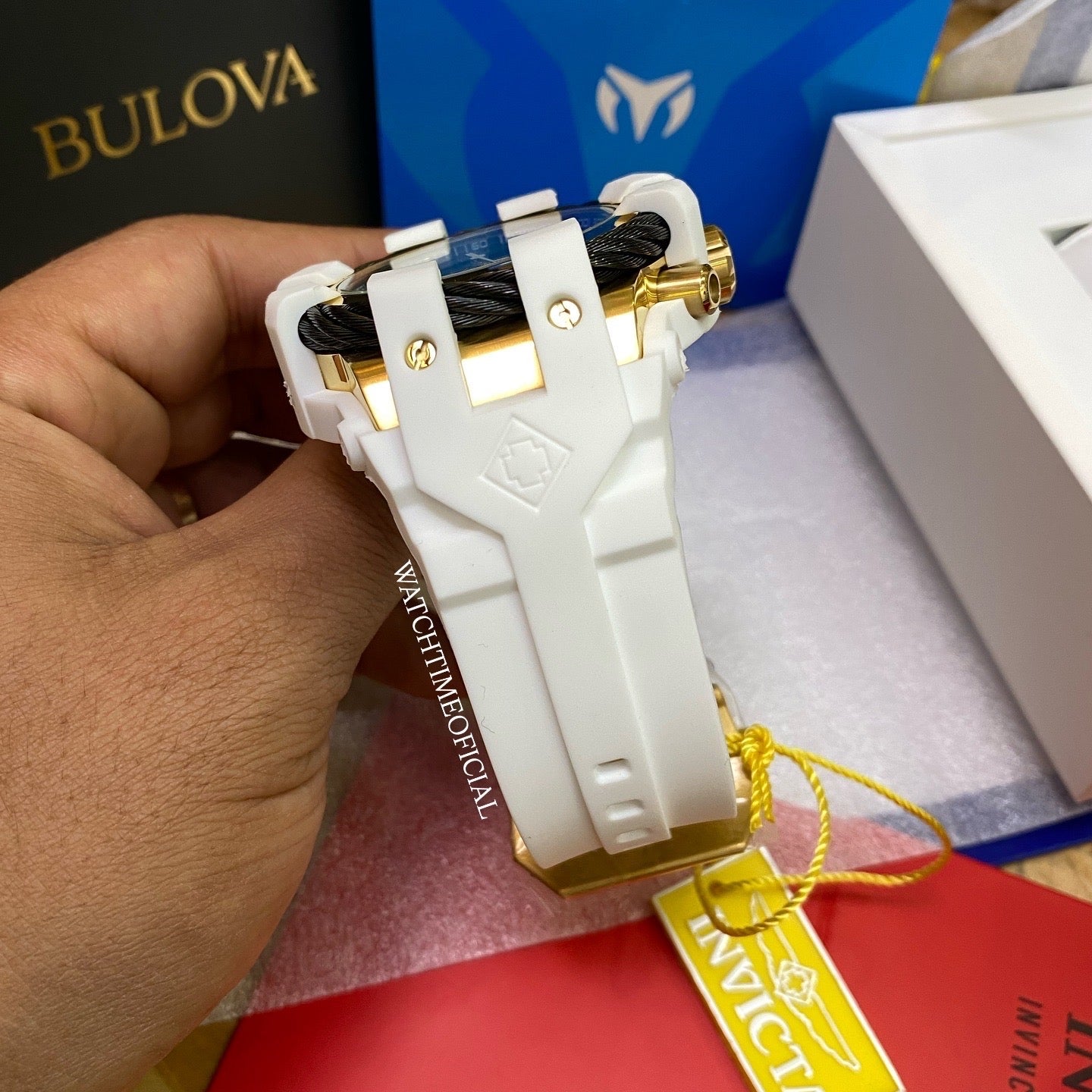Reloj Invicta Bolt 40262