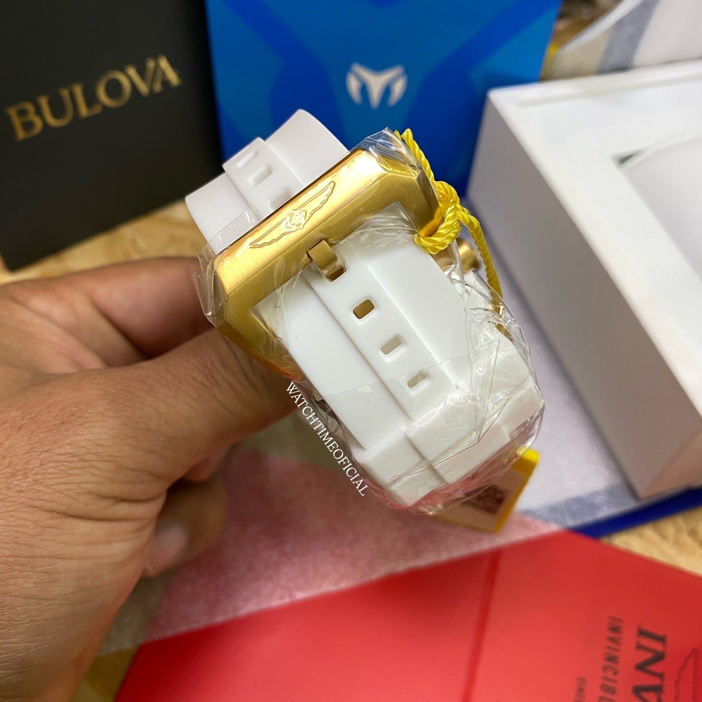 Reloj Invicta Bolt 40262