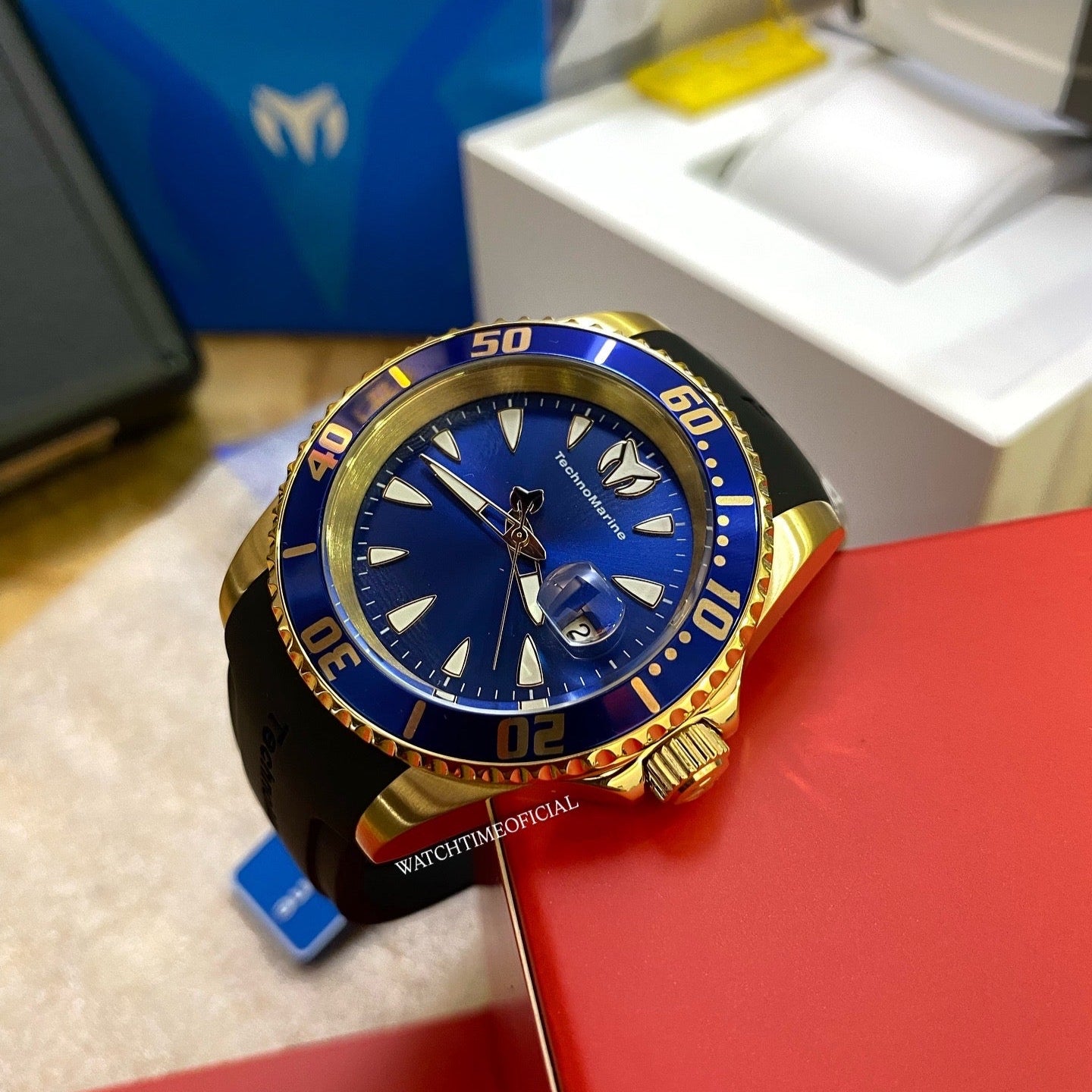 Reloj Technomarine Manta TM 220115