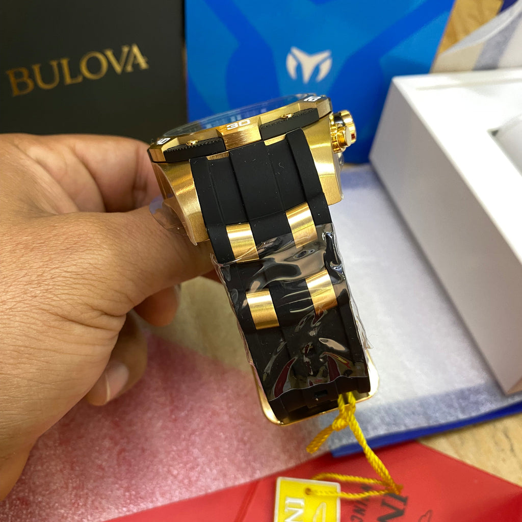 Reloj Invicta Speedway Scuba 25835