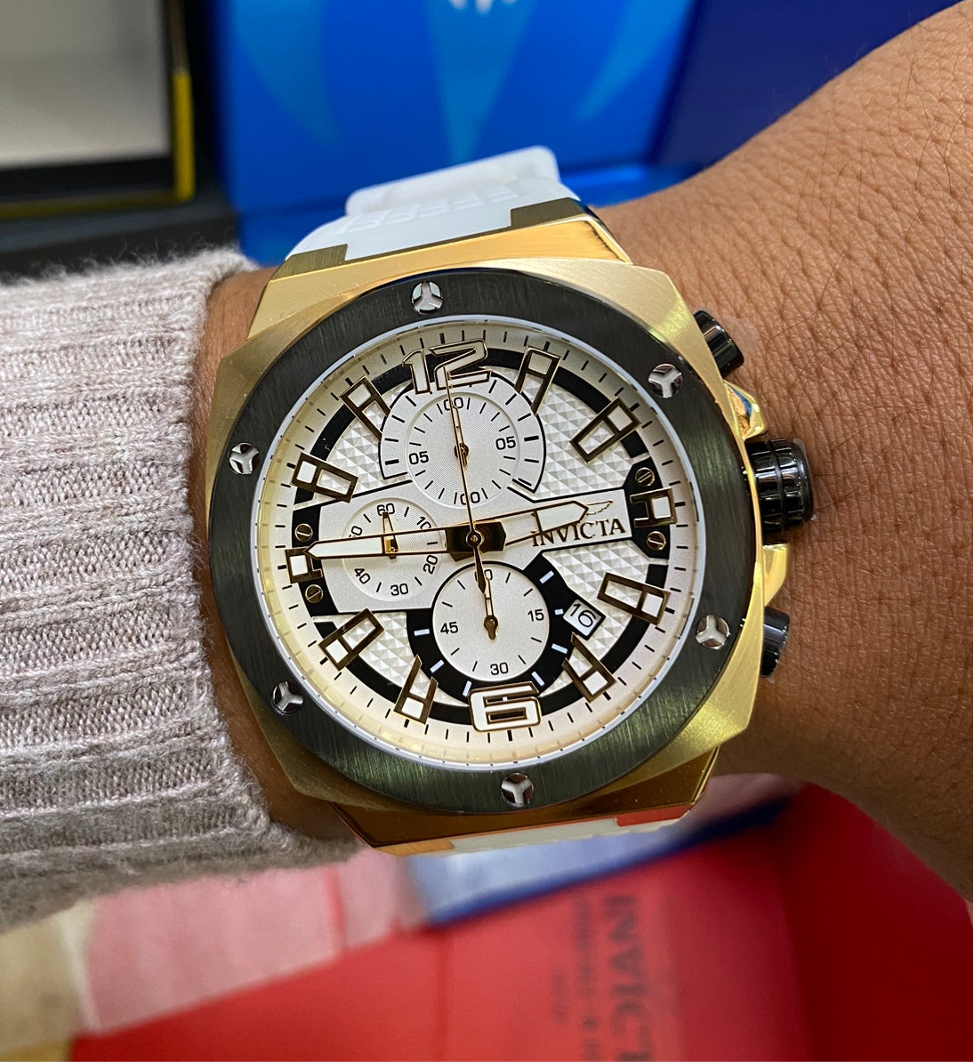 Reloj Invicta Racing 48167