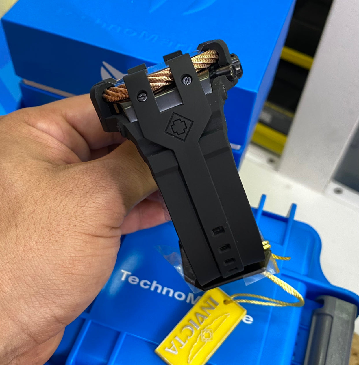 Reloj Invicta Bolt 23867