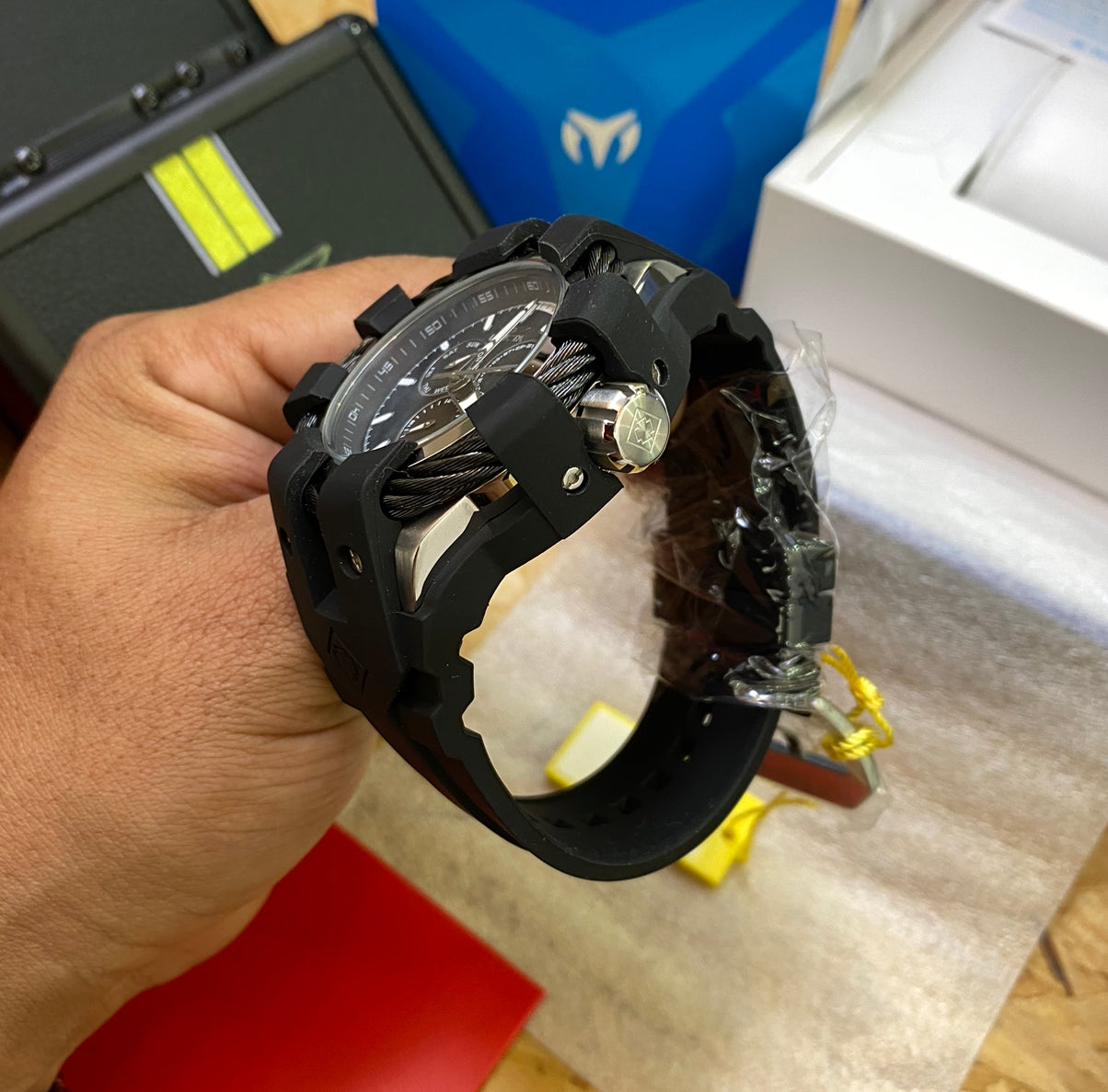 Reloj Invicta de 48mm Bolt 47834 Original